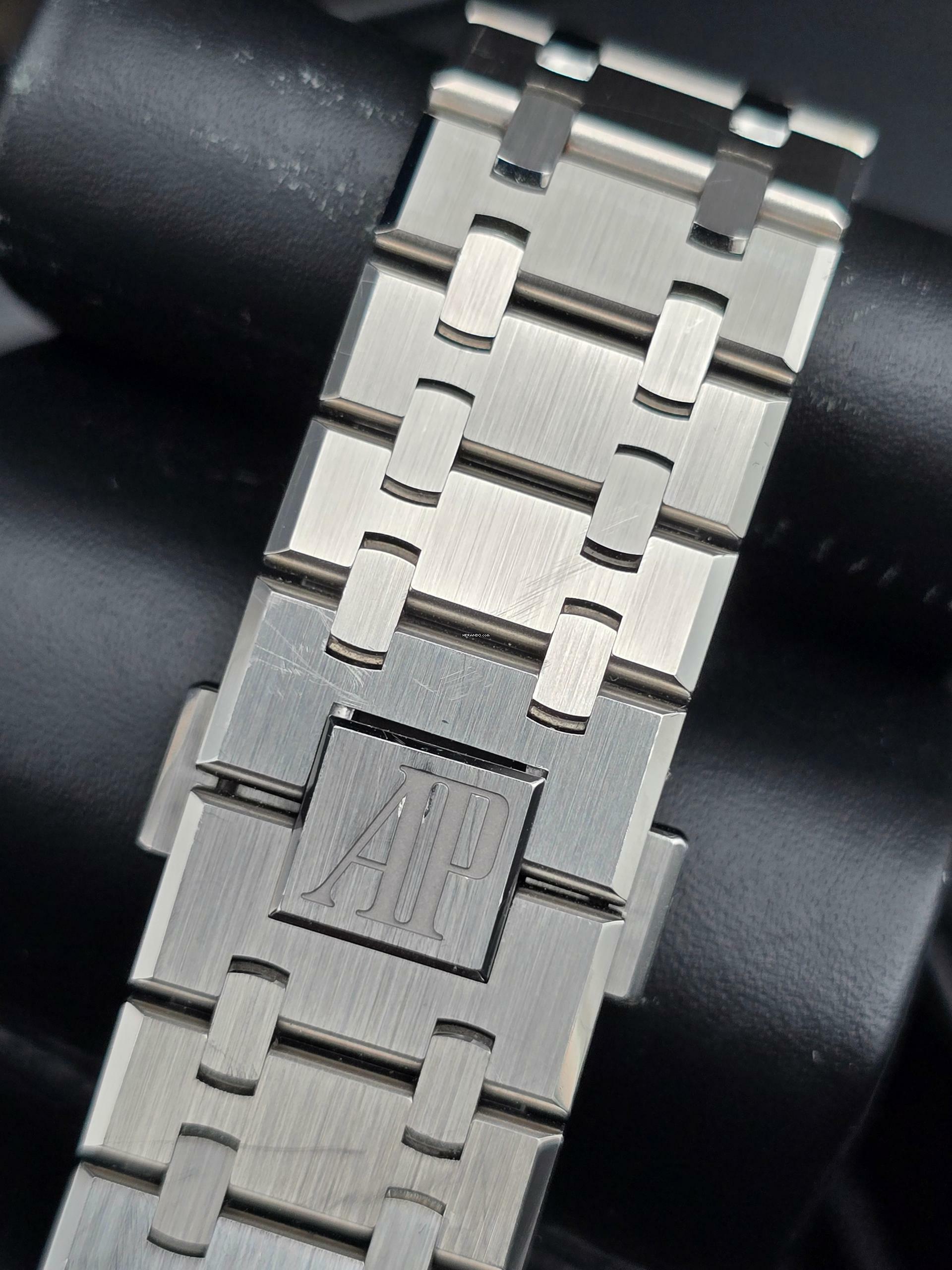 Thumbnail von Audemars Piguet Royal Oak 41mm 15510ST.OO.1320ST.06 Blue Dial Very Good Full Set 2023