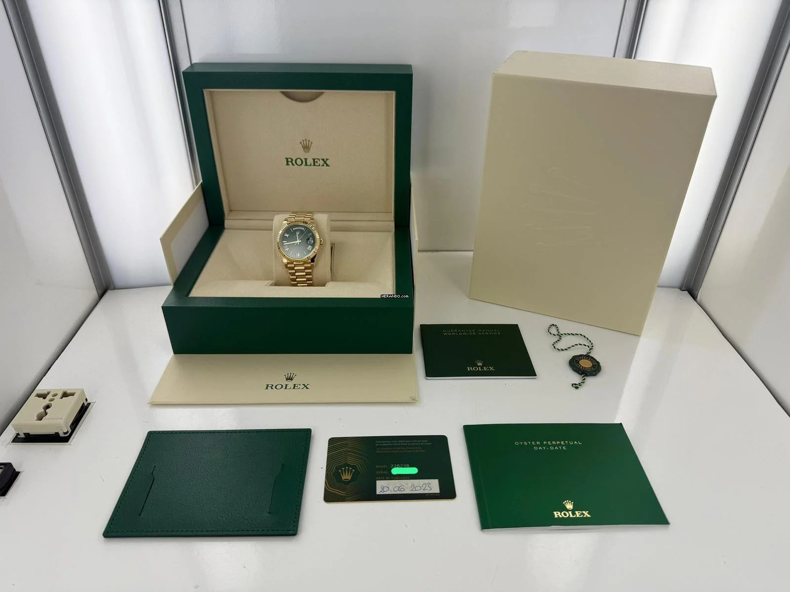  Rolex Day-Date 40 Money Green Dial 