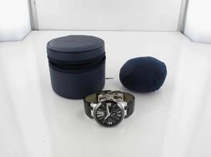 Thumbnail von Ulysse Nardin Executive Dual Time 243-00