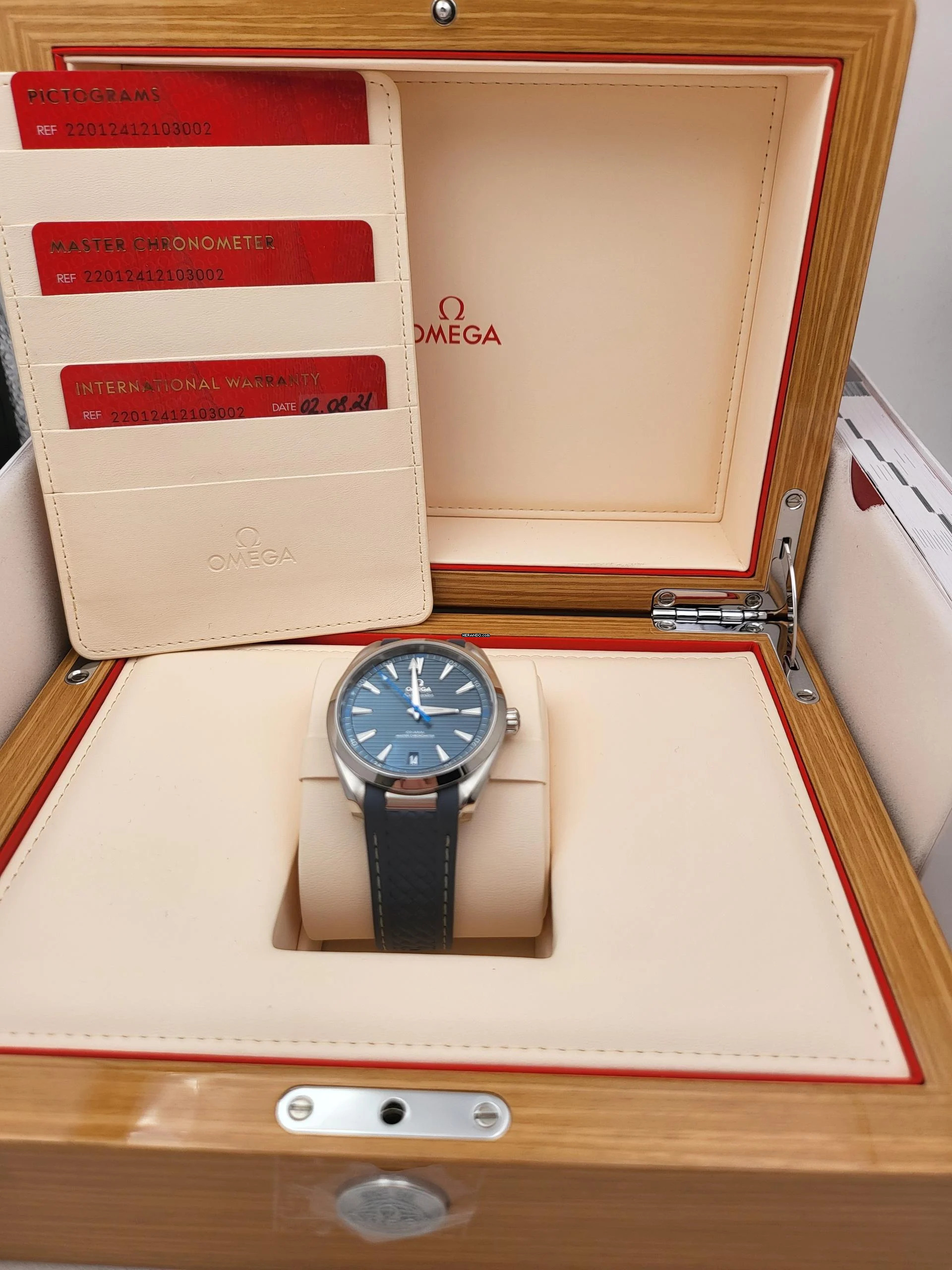 Thumbnail von Omega Seamaster Aqua Terra Blue dial Full Set 2021 Austria