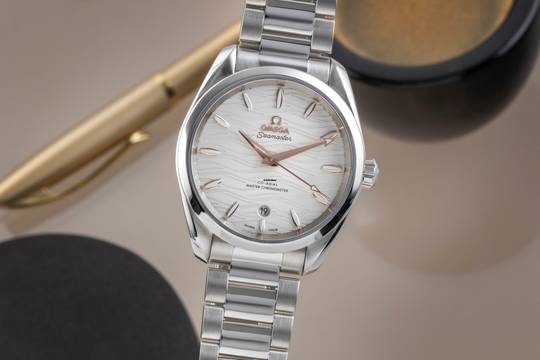  Omega Seamaster Aqua Terra 150M Co-Axial 220.10.38.20.02.002 B&P 