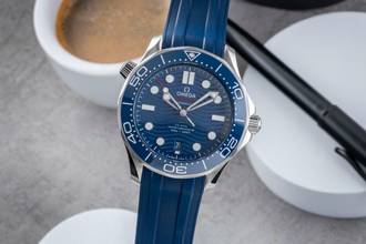 Thumbnail von Omega Seamaster Diver 300 M Automatik Herren Ref 210.32.42.20.03.001 B&P