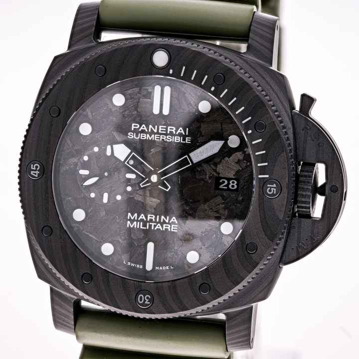  Panerai Luminor Submersible Carbon 47 – PAM 00979 – like NEW – 07/2022 Full Set 