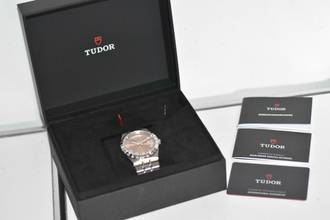 Thumbnail von Tudor Royal Day Date 28600 Salmon Dial