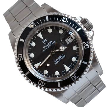  Tudor Submariner Date 79090 black tritium dial 1995’s 