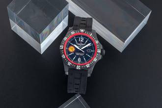 Thumbnail von Breitling Colt Skyracer Patrouille Suisse Breitlight Quarz Ref X74320B5/BG23 B&P