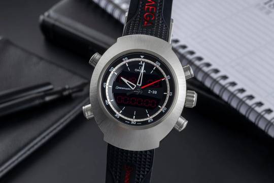  Omega Speedmaster Spacemaster Z-33 Titan Ref. 325.92.43.79.01.001 B&P 2013 