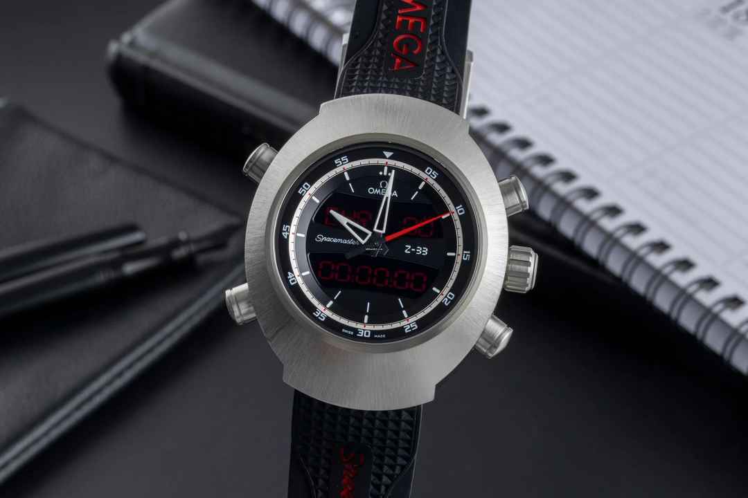  Omega Speedmaster Spacemaster Z-33 Titan Ref. 325.92.43.79.01.001 B&P 2013 