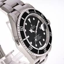 Thumbnail von Rolex Submariner Date 40 – M-Series Rehaut – NOS – 16610 – NEW & Unworn – 2009 Full Set Lc170