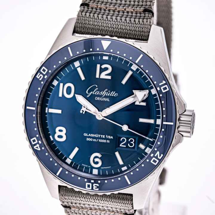  Glashütte Original SeaQ Panoramadatum Panorama Date 43 Blue – 1-36-13-02-81-34 – like NEW – 2022 Full Set 