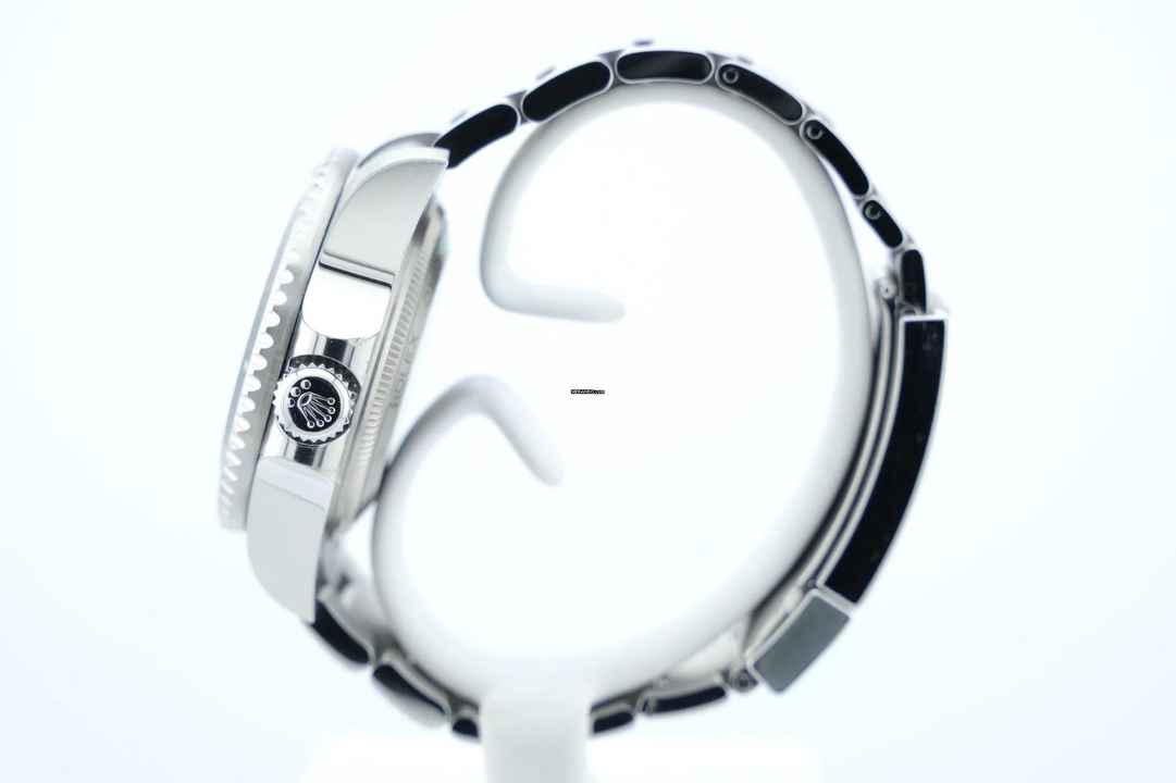  Rolex Sea-Dweller Deepsea 44mm - 24 Months Warranty 126660 