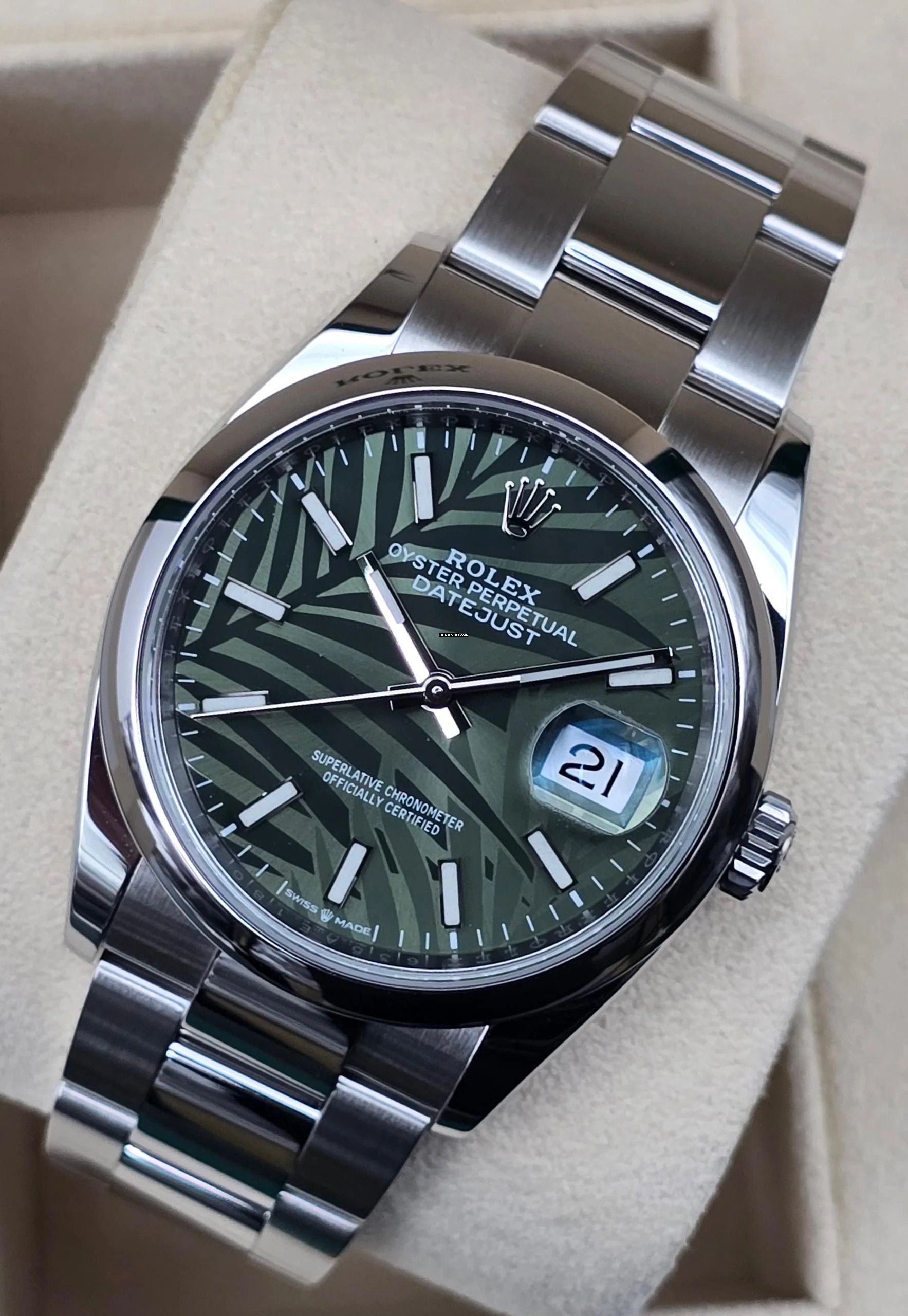  Rolex Datejust 36 36mm 126200 Palm Dial - Oyster Bracelet Like New Condition Full Set 9-2021 