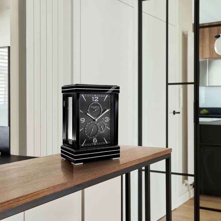 Metrica II – Moderne Tischuhr mit 15 Tage Werk