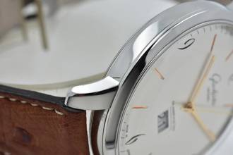 Thumbnail von Glashütte Original Sixties Panoramadatum Panorama Date 2-39-47-01-02-04 Silver Dial