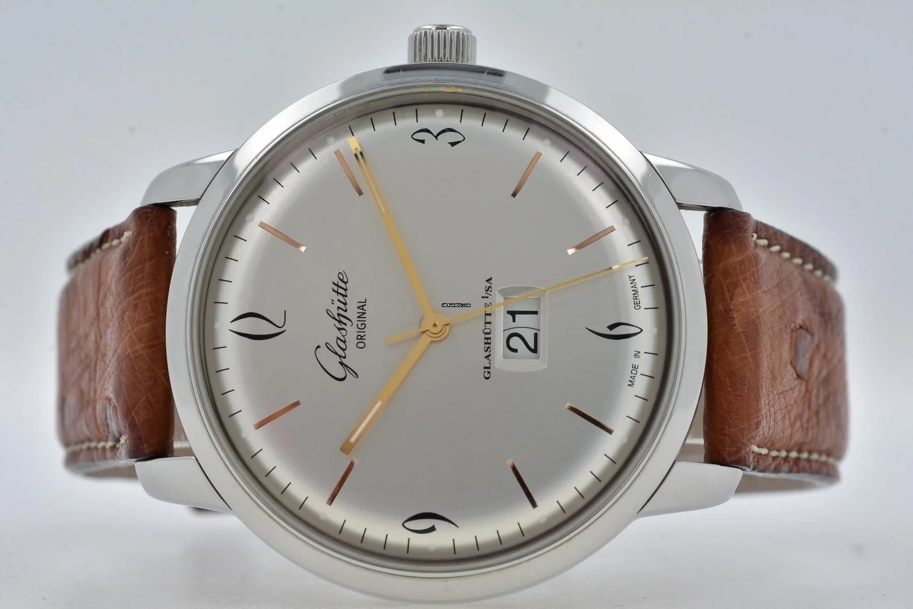  Glashütte Original Sixties Panoramadatum Panorama Date 2-39-47-01-02-04 Silver Dial 