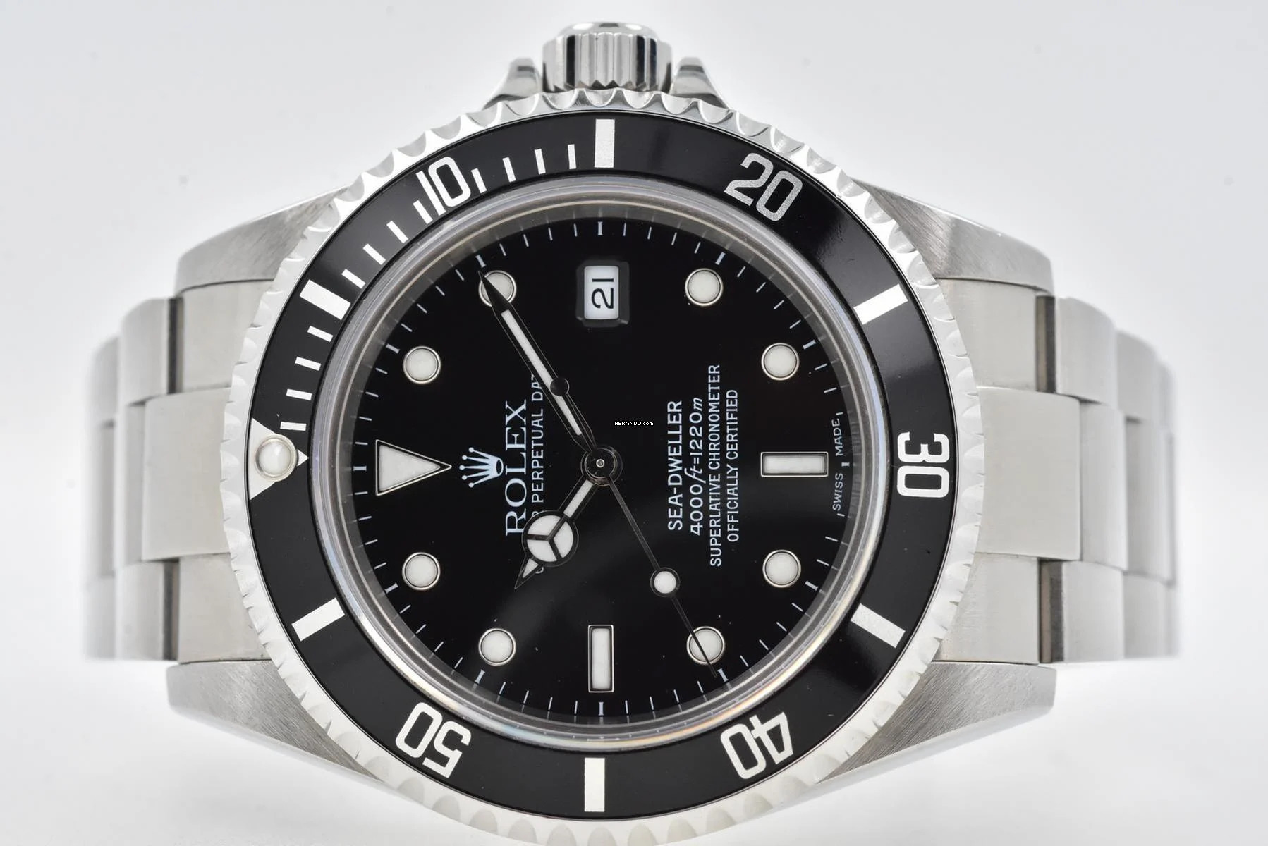 Rolex Sea-Dweller 4000 LC100 Full Set 16600 Service 08/2021 