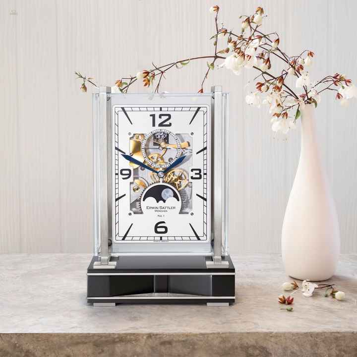 Operetta – Klassische mechanische Tischuhr 