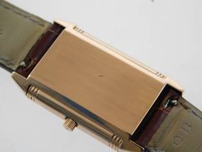 Thumbnail von Jaeger-LeCoultre Reverso Classique Classic Art Deco 18 Karat Rosegold mit Krokoband und original Schließe 18 Karat Rosegold im Top Zustand 23 x 38mm Handaufzug