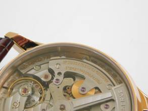 Thumbnail von IWC Portugieser Automatik Portuguese 18 Karat Rosegold 42mm mit großer Faltschließe im Neu Zustand 7 Tages Werk Kaliber C 51010 mit Glasboden wie Neu 42 mm