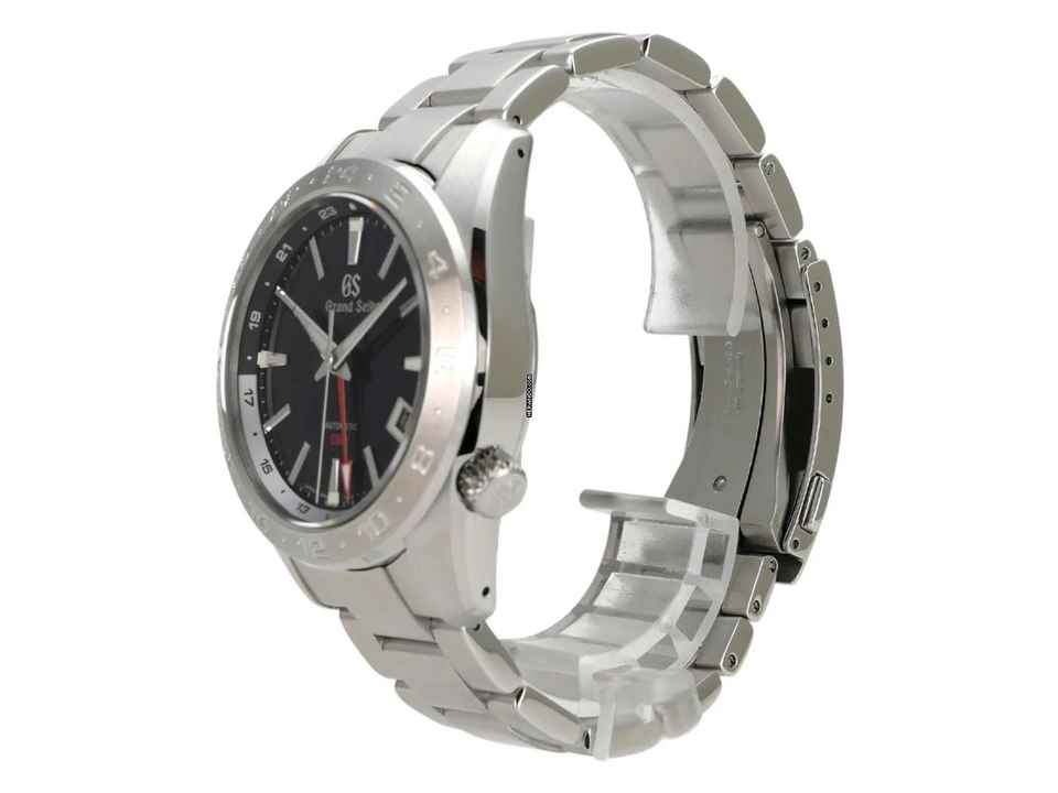  Grand Seiko Sport Collection GMT SBGM245G 