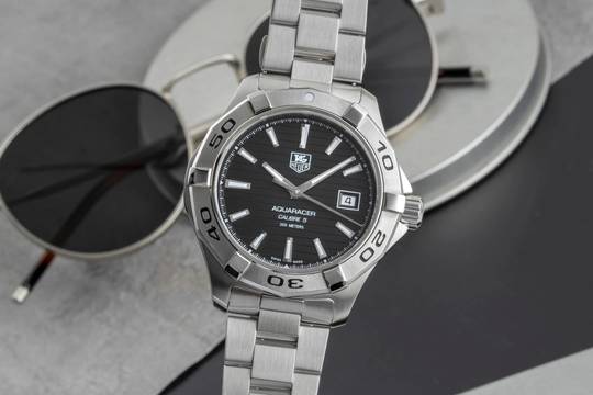  TAG Heuer Aquaracer 300M Automatik Calibre 5 Edelstahl Herrenuhr Ref. WAP2010 