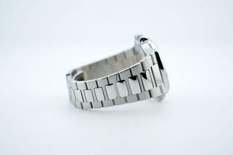 Thumbnail von Patek Philippe Nautilus Annual Calendar - Box+Papers - Like New - 24 Months Warranty 5726/1A-001 2018