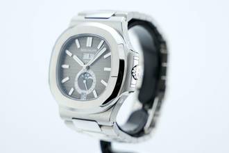 Thumbnail von Patek Philippe Nautilus Annual Calendar - Box+Papers - Like New - 24 Months Warranty 5726/1A-001 2018