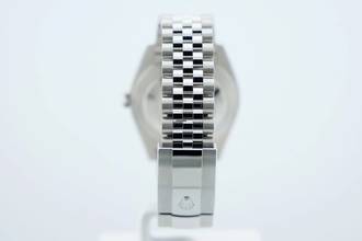 Thumbnail von Rolex Datejust 41 Wimbledon Dial Jubilee - Unworn - With Box And Papers - 126300 2022