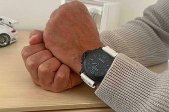 Thumbnail von Panerai Luminor Marina Carbotech 44 mm PAM01661