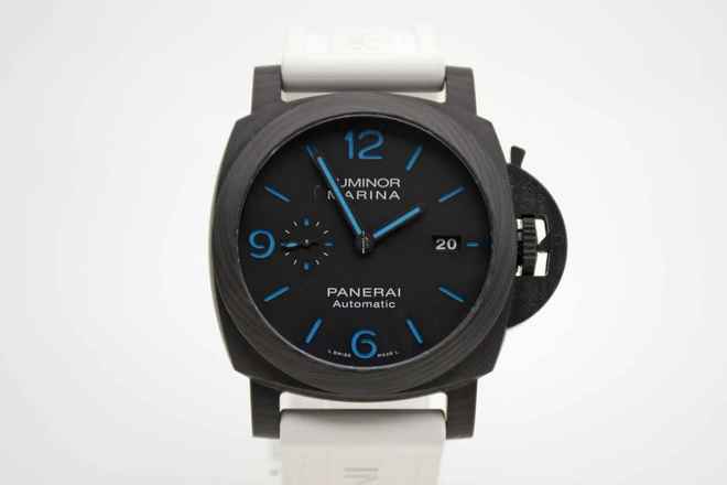  Panerai Luminor Marina Carbotech 44 mm PAM01661 