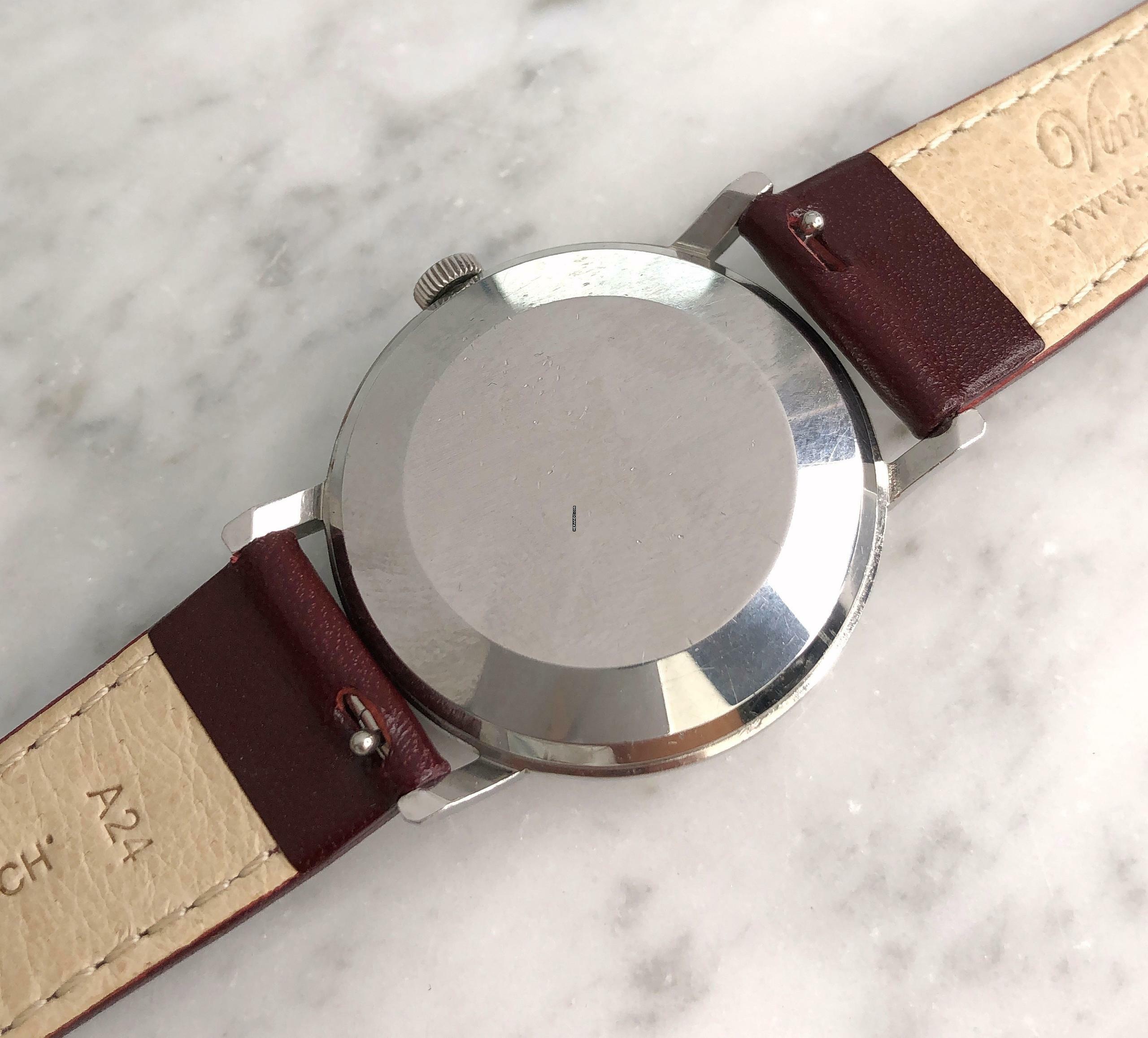 Thumbnail von IWC Serviced Beautiful Vintage Automatic Date 34mm Steel