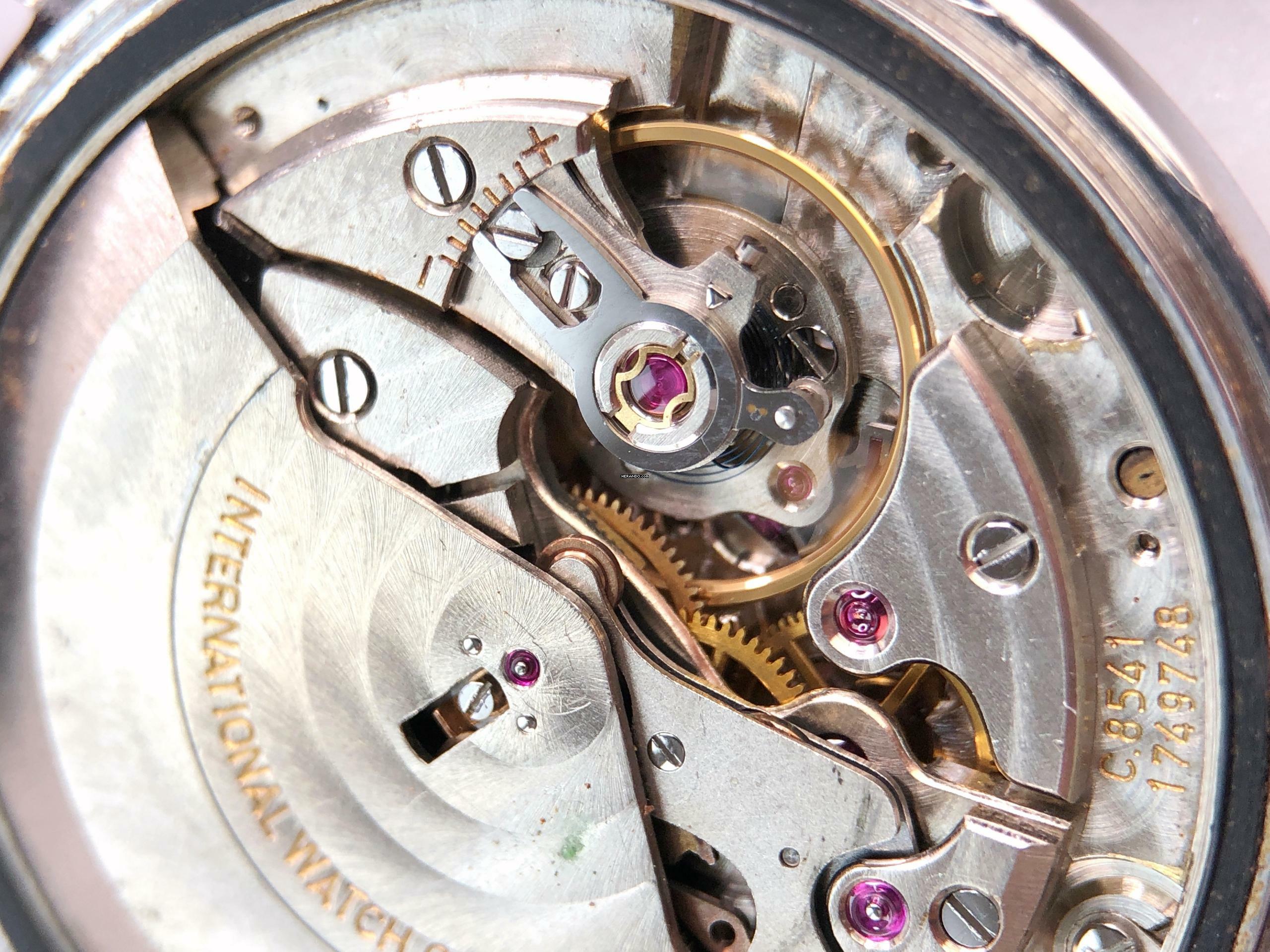 Thumbnail von IWC Serviced Beautiful Vintage Automatic Date 34mm Steel