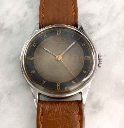  Omega Classic Super Rare Vintage Grey Black Two Tone Bulls Eye Dial 30mm 