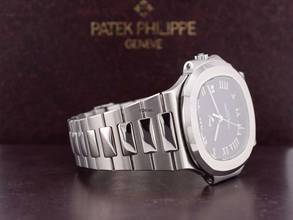 Thumbnail von Patek Philippe Nautilus 3710 Like New Full Set