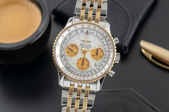  Breitling Navitimer Chronograph Stahl / Gold Automatik Herren Ref D23322 Papiere 