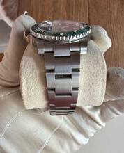 Thumbnail von Rolex Submariner Date Hulk Full Sticker Unworn Full Set Austria