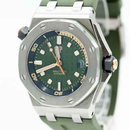  Audemars Piguet Royal Oak Offshore Diver Green Full Set 2024 LC100 
