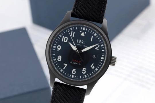  IWC Fliegeruhr Pilot Top Gun Keramik / Titan Automatik Herrenuhr Ref. IW326901 B&P 2020 