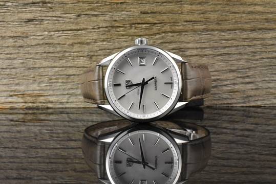  TAG Heuer Carrera Quarz 36MM Perlmutt / MOP Dial - Stahl - 2021 