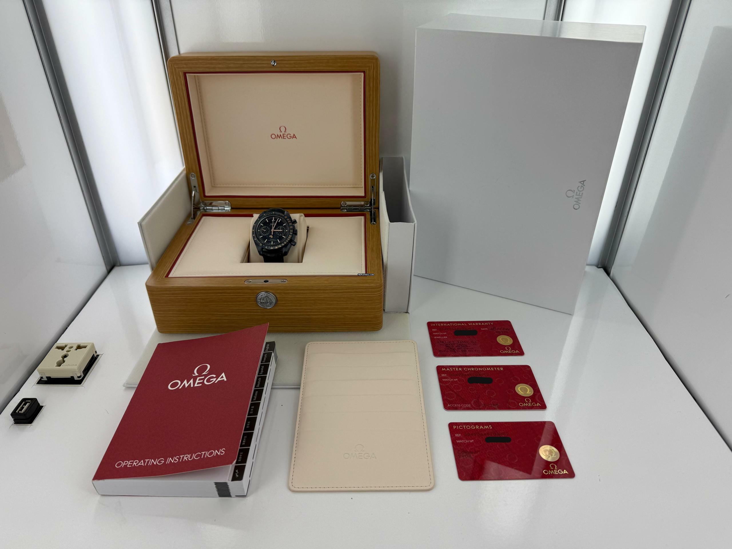 Thumbnail von Omega Speedmaster Moonphase Moonwatch Moonphase Blue Side Of The Moon