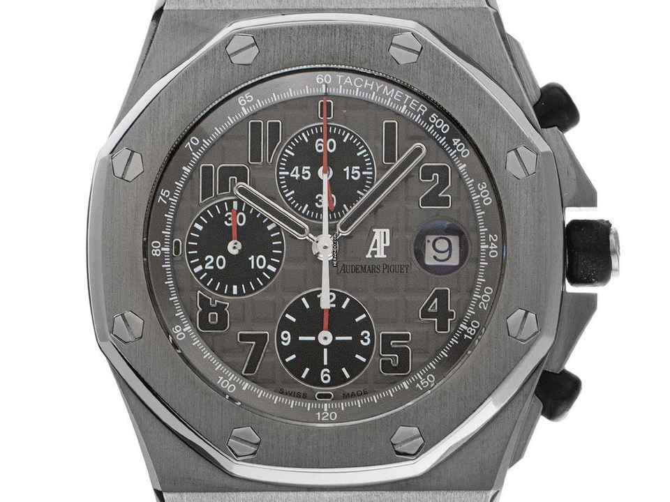  Audemars Piguet Royal Oak Offshore Chronograph Ref.26170TI.OO.1000TI.01 2014 Full Set sehr gut Vintage 
