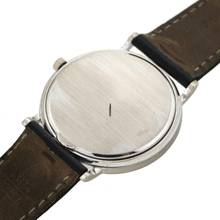 Thumbnail von Patek Philippe Calatrava 18K Hobnail Bezel Ref.3944