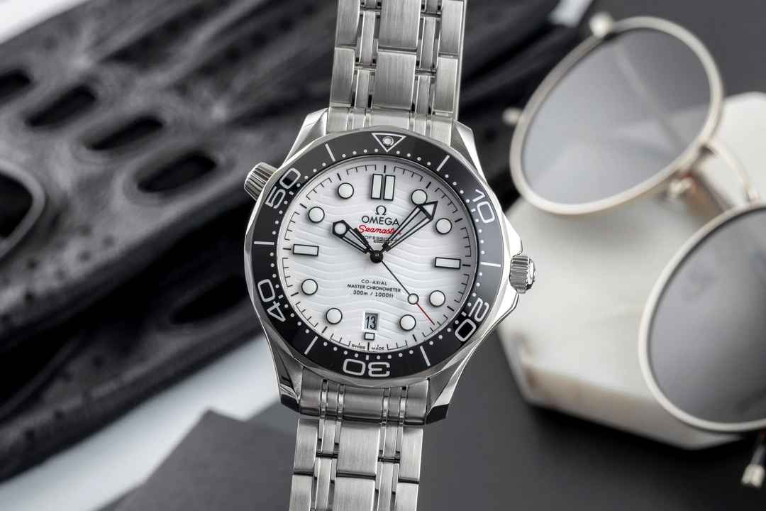  Omega Seamaster Diver 300 M Automatik Herrenuhr 210.30.42.20.04.001 B&P 2020 