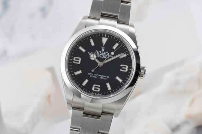  Rolex Explorer Oyster Edelstahl Automatik Herrenuhr Ref. 124270 B&P 2022 