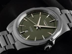 Thumbnail von Longines Conquest Ref.L3.830.4.02.6 2025 Full Set Ungetragen