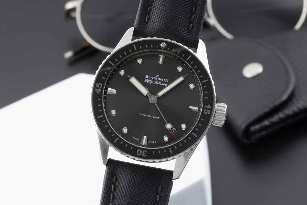  Blancpain Fifty Fathoms Bathyscaphe Stahl Ref. 5000 1110 B52A 