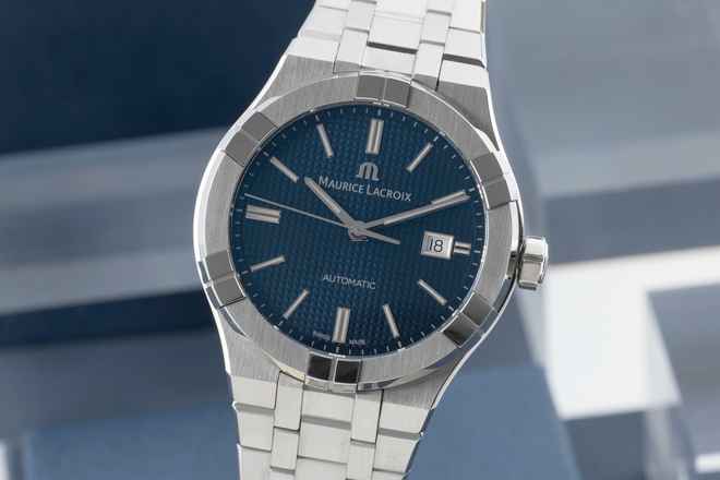  Maurice Lacroix AIKON Stahl Automatik Herrenuhr Ref. AI6008-SS002-430 B&P 2018 