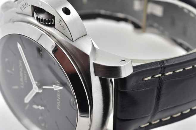  Panerai Luminor 1950 3 Days GMT Automatic Marina 1950 3 Days GMT PAM 320 PAM00320 