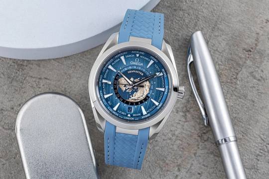  Omega Seamaster Aqua Terra Worldtimer Stahl Automatik Herrenuhr Ref 220.12.43.22.03.002 Box & Papiere 