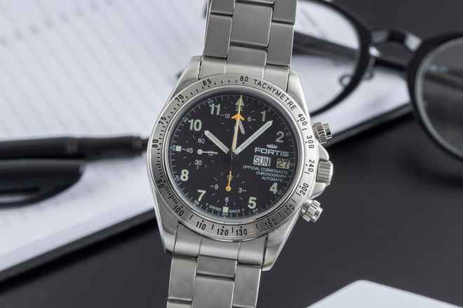  Fortis Cosmonauts Chronograph Lemania 5100 Stahl Herrenuhr Ref. 602.10.142 B&P 